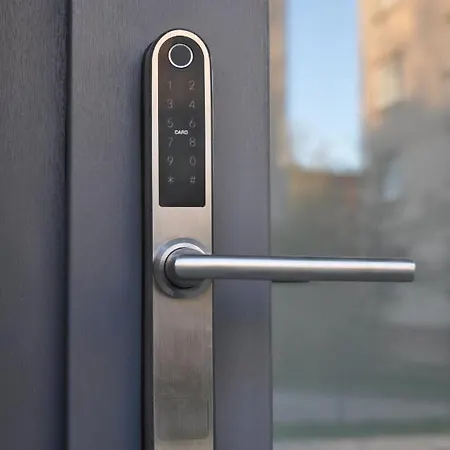 Aparthotel Tilzes Apartaments, Self Check-in, Free Parking, Comfort