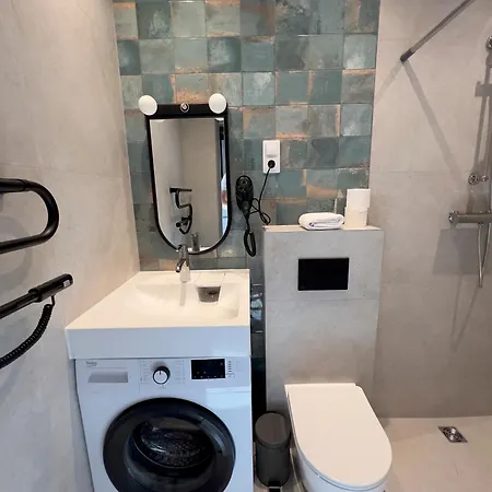 Aparthotel Tilzes Apartaments, Self Check-in, Free Parking, Comfort