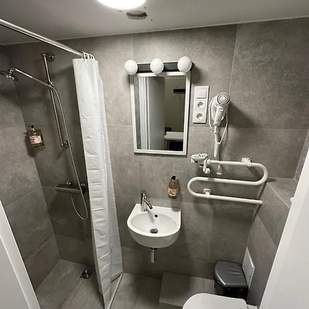 Tilzes Apartaments, Self Check-in, Free Parking, Comfort