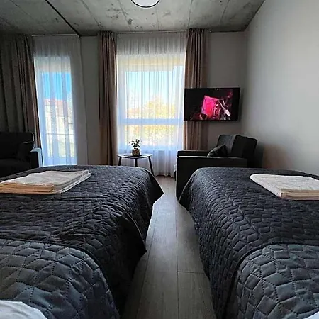 Aparthotel Tilzes Apartaments, Self Check-in, Free Parking, Comfort